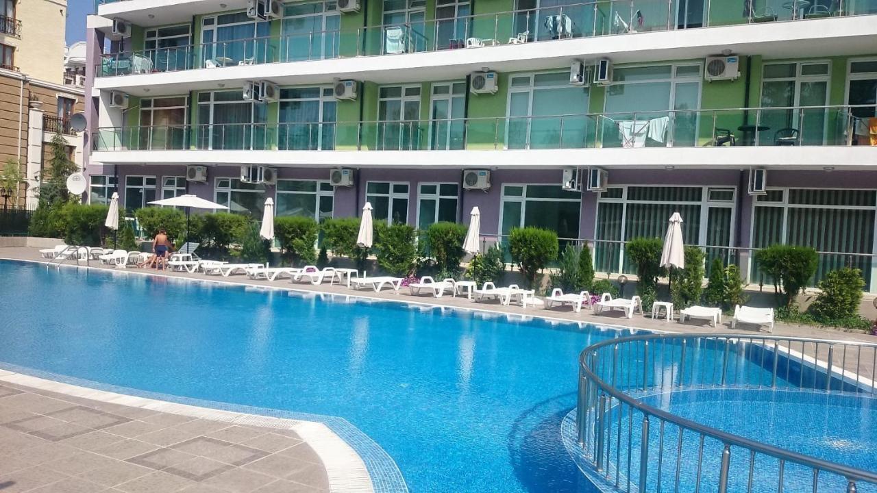 Family Apartments In Solmarin 써니비치 외부 사진
