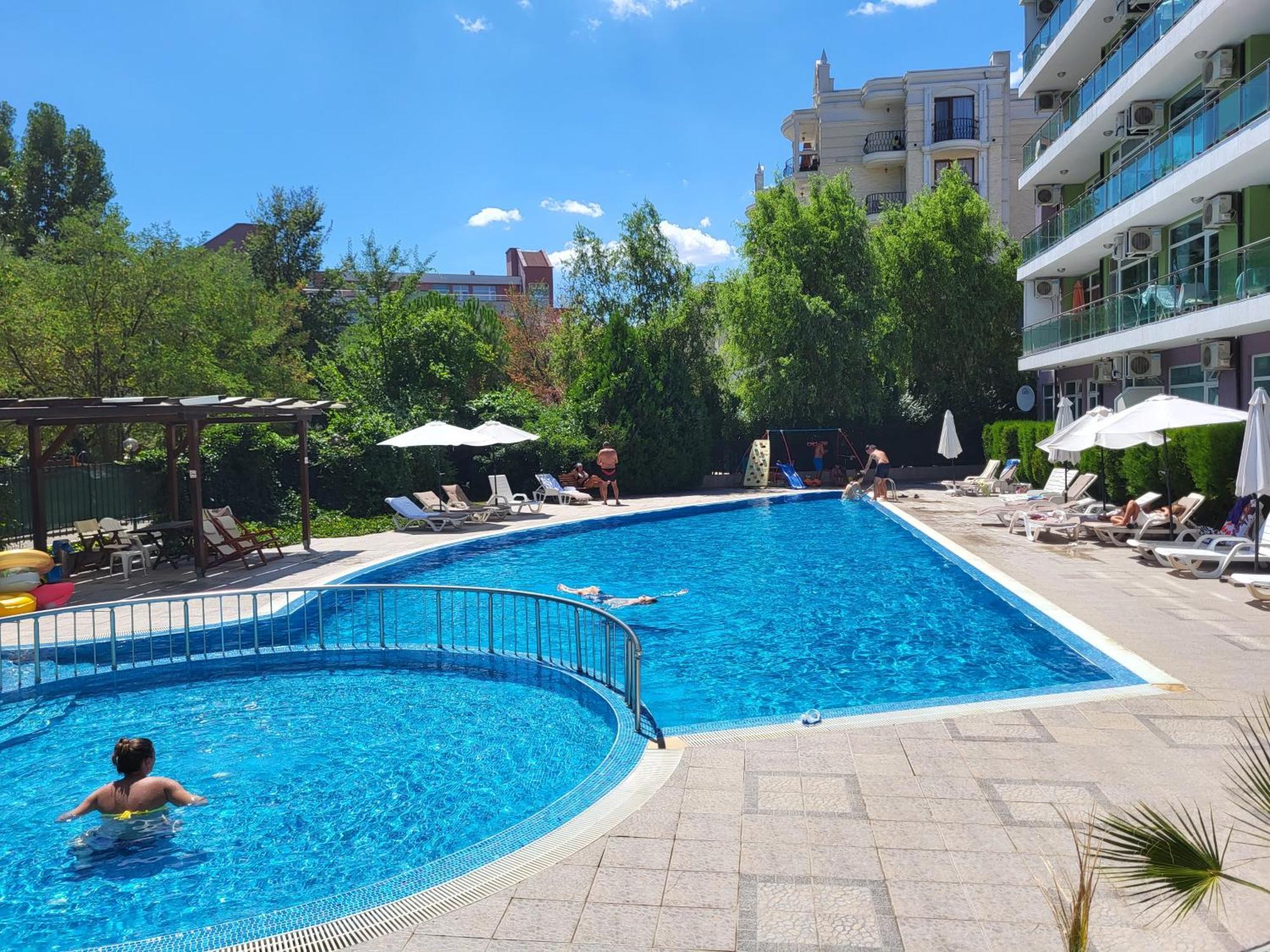 Family Apartments In Solmarin 써니비치 외부 사진