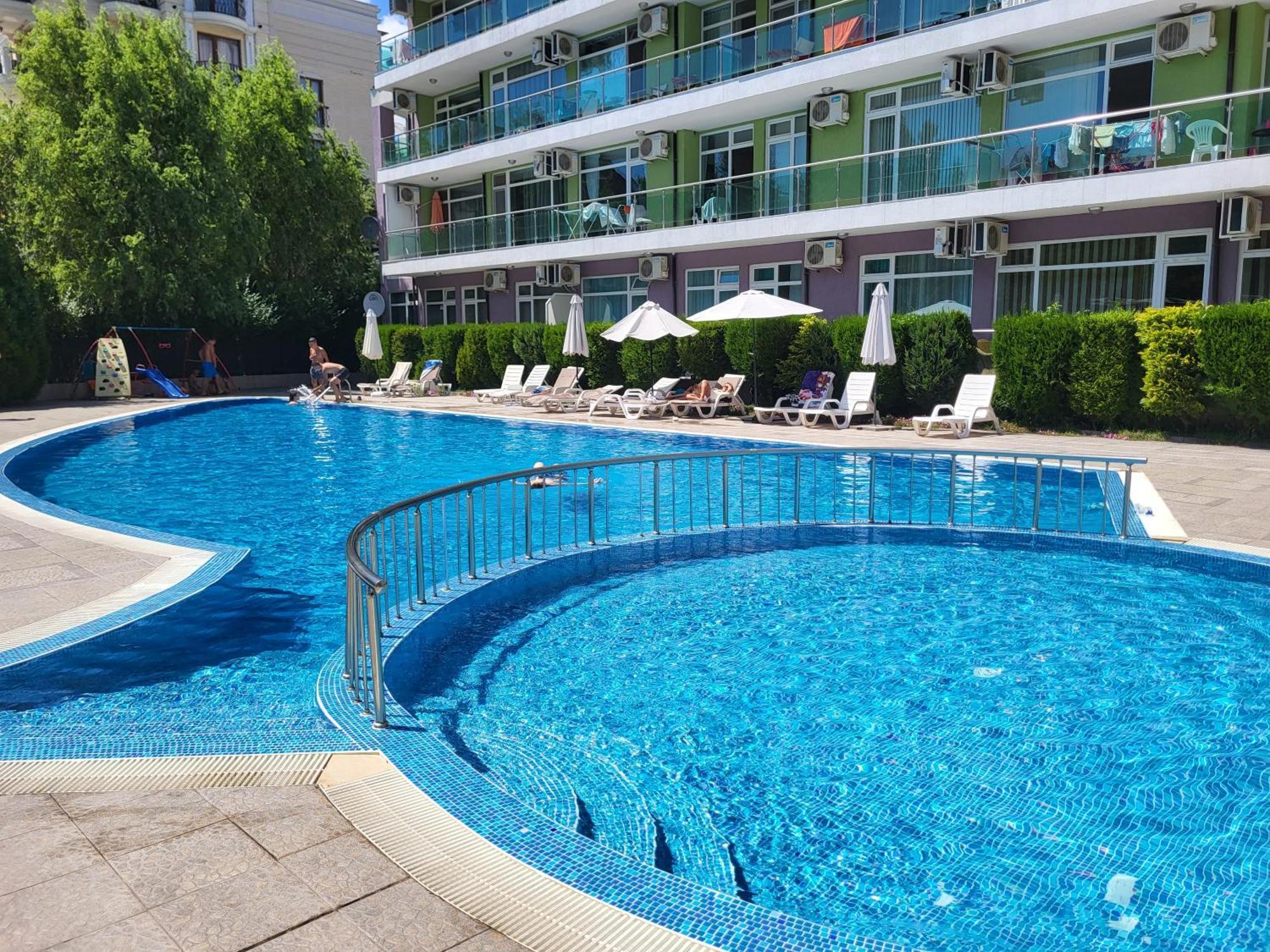 Family Apartments In Solmarin 써니비치 외부 사진