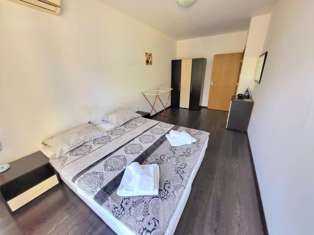 Family Apartments In Solmarin 써니비치 외부 사진