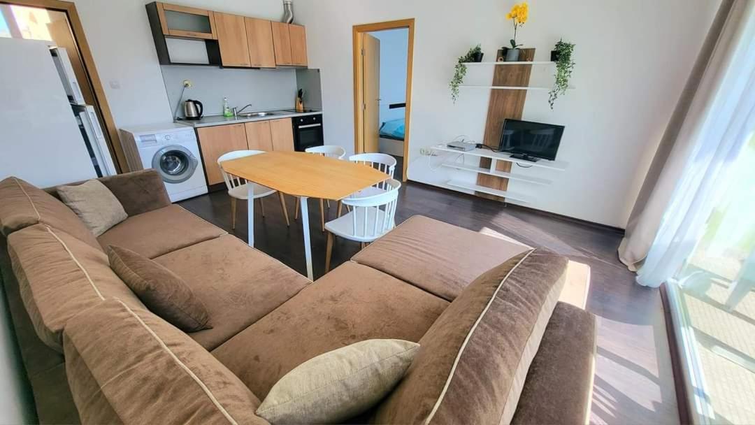 Family Apartments In Solmarin 써니비치 외부 사진